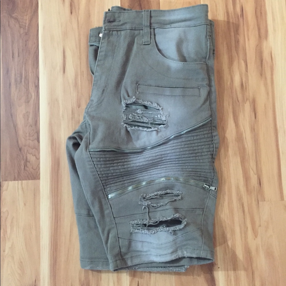 Khaki Green Washed Denim Short